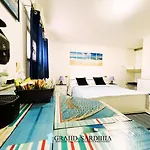 Imperia בית הארחה 3*